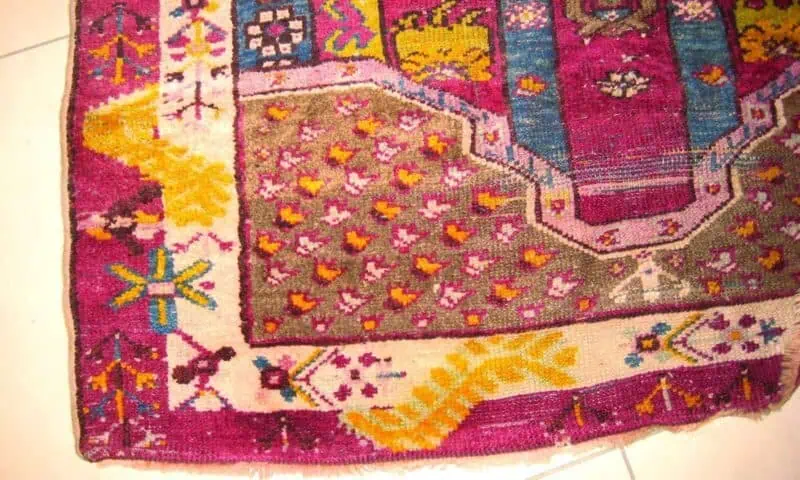 Tapis après restauration de trou