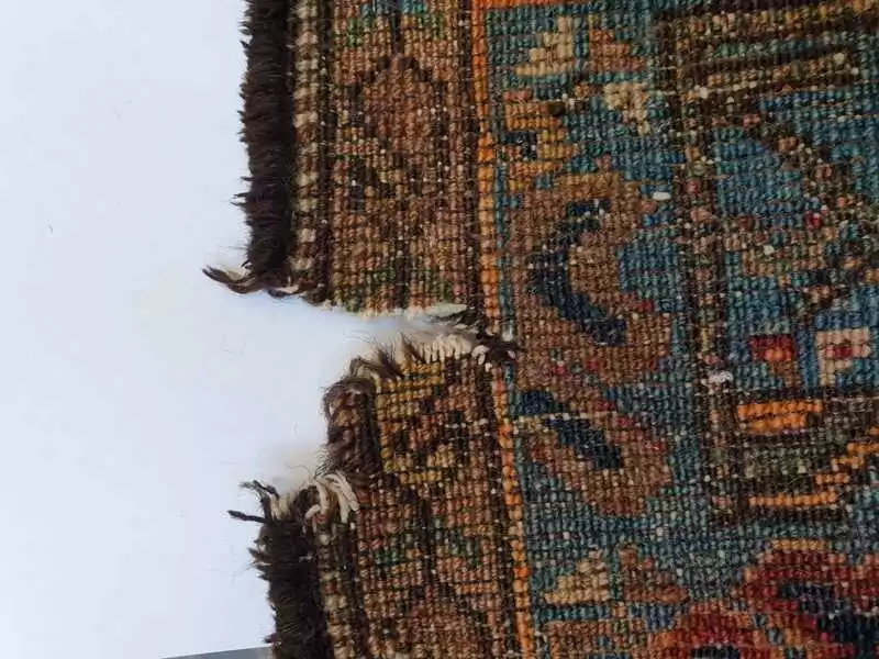Réparation tapis ancien , avant