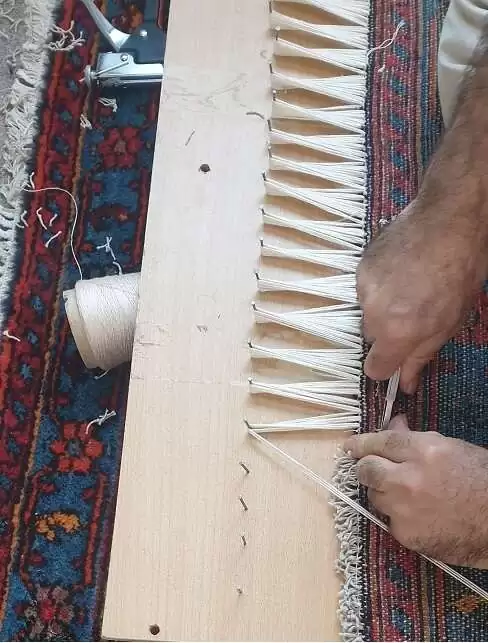 Restauration Franges Coton - Tapis Perse Restauration des franges d'un tapis persan Hamedan