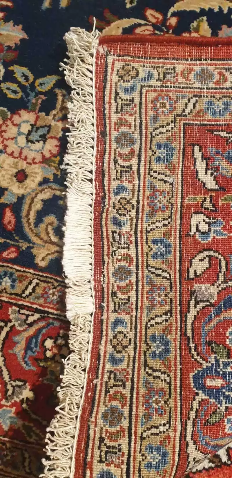 Tapis Persan Ancien de Kachan : Réparation de Trou ( après )