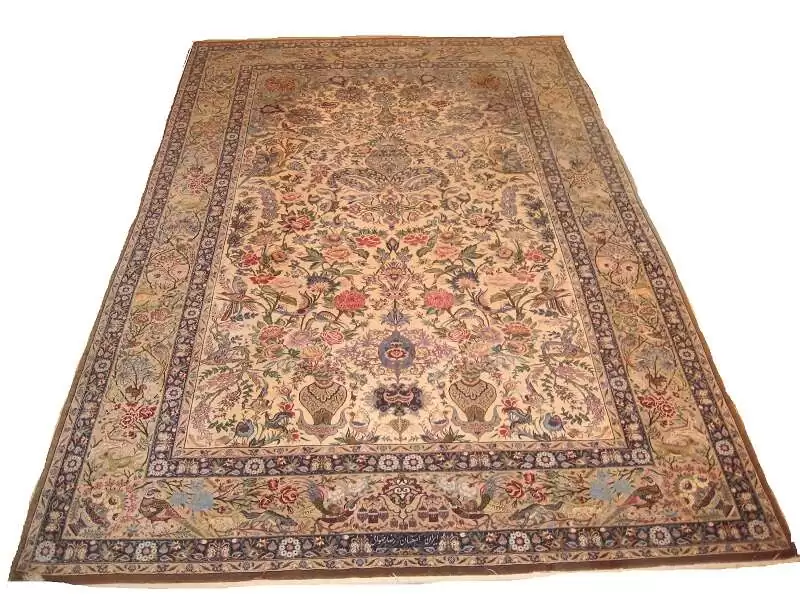Tapis Ispahan - Iran   , en laine et soie