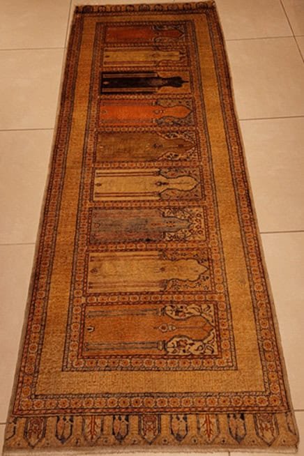 nettoyage tapis Kayseri - turc ( après ) Tapis Kayseri turc en soie végétale après lavage, couleurs rafraîchies.